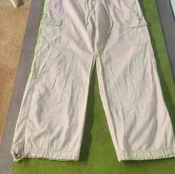 Women's Angels cargo type pants with zip, velcro/tie waist, tie bottoms wide leg - Picture 4 of 10